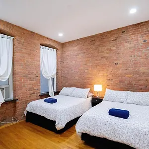 Apartment - One-bedroom, New York
