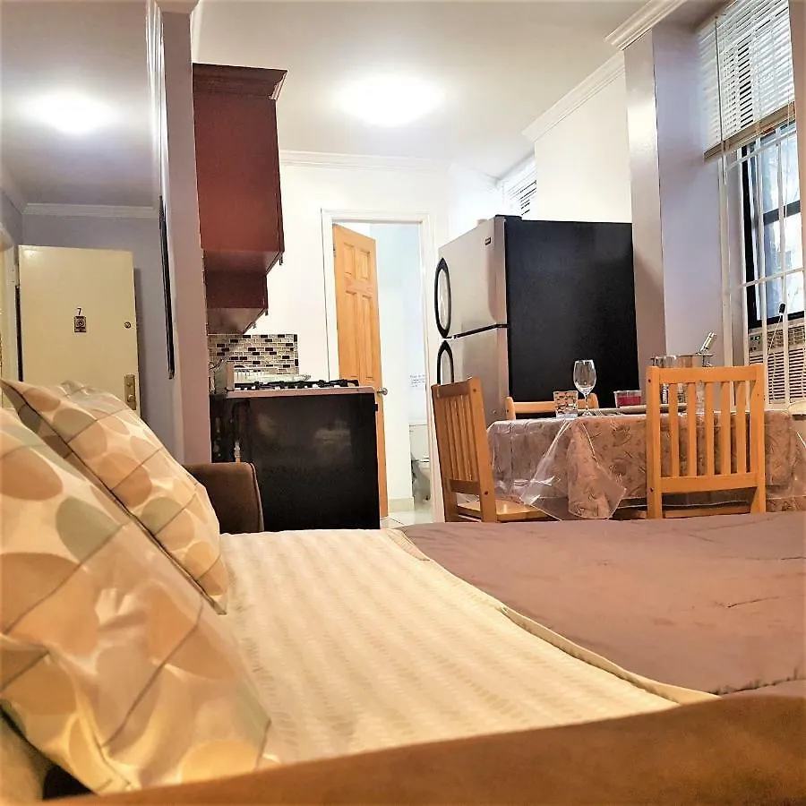 Apartment Mia Suite East Village - Free Street Parking + Wifi New York