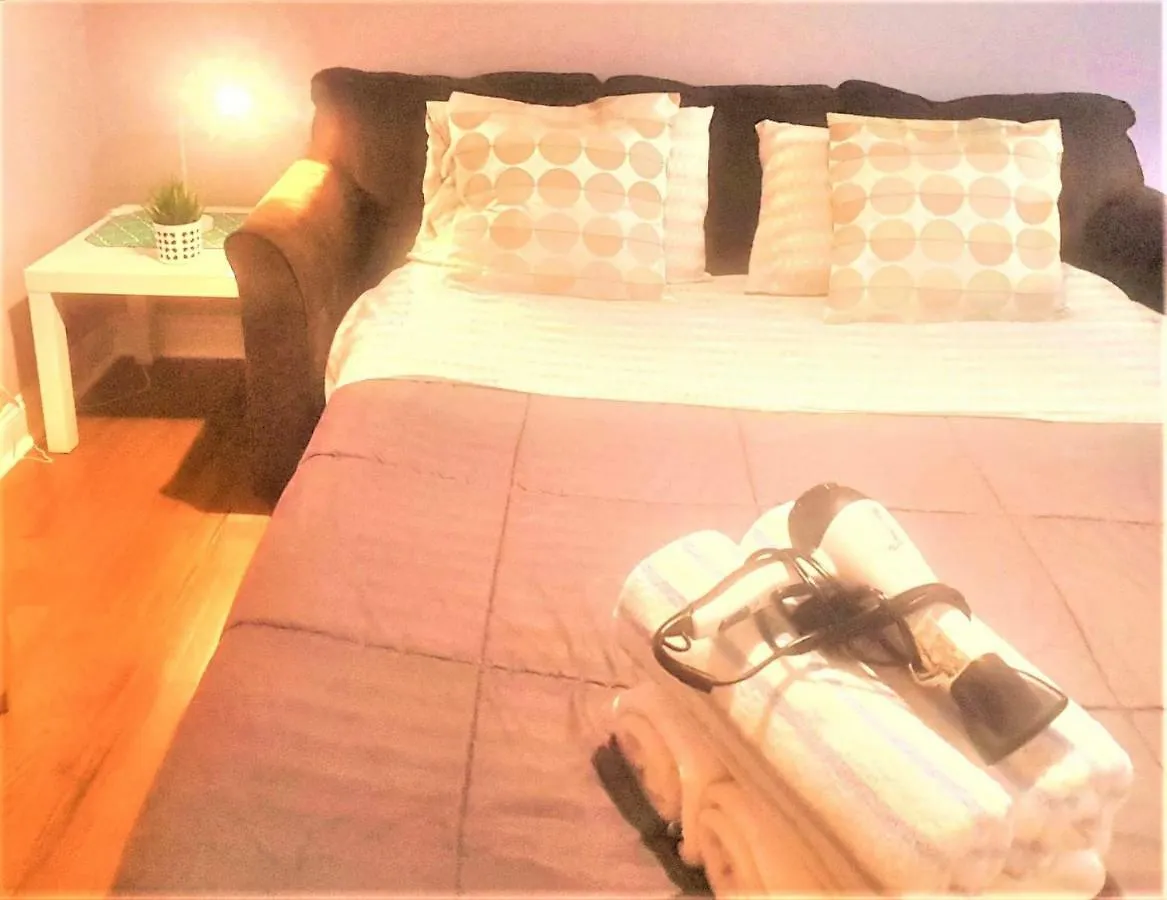 Mia Suite East Village - Free Street Parking + Wifi New York 0*,  United States